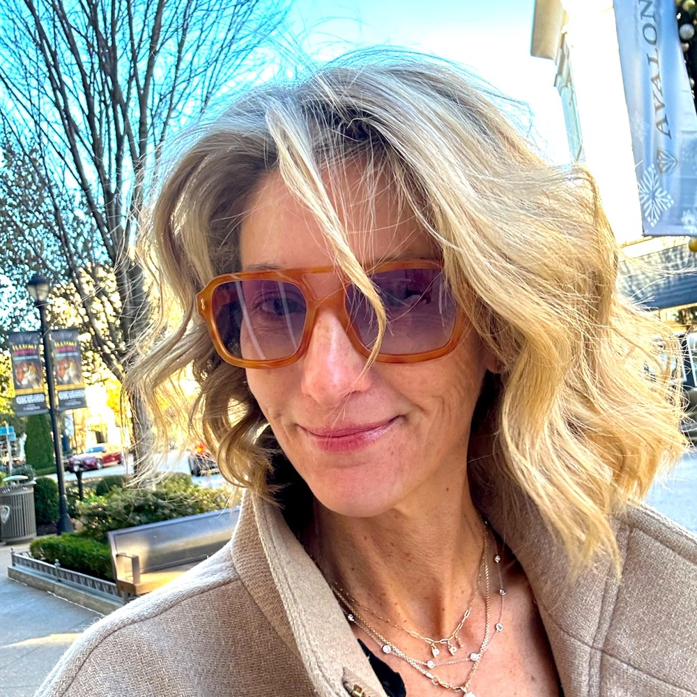 Meet your Posher, Jocelyn